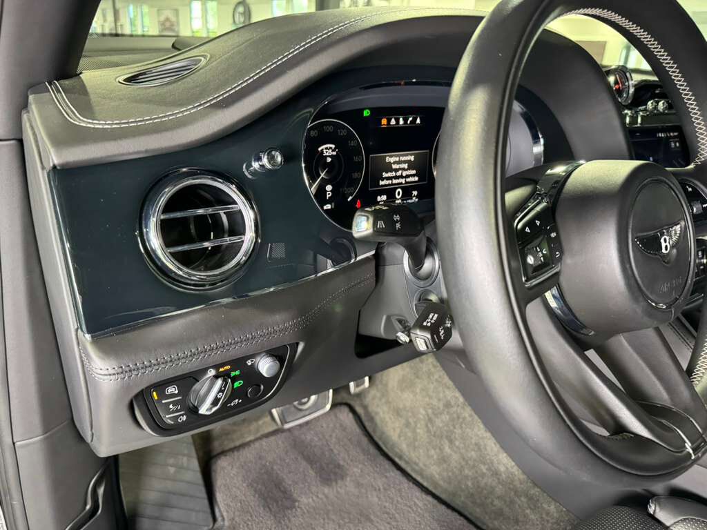 2023 Bentley Bentayga EWB Azure Black Crystal paint, rear executive seating package, 360 degree camera system AND MUCH MORE!! Fort Lauderdale FL