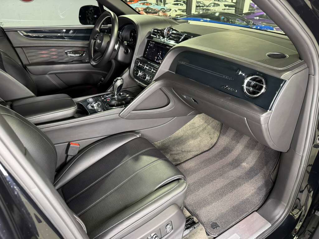 2023 Bentley Bentayga EWB Azure Black Crystal paint, rear executive seating package, 360 degree camera system AND MUCH MORE!! Fort Lauderdale FL