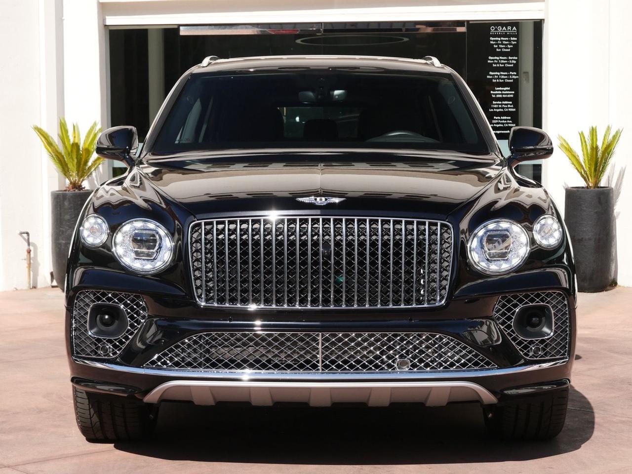 2023 Bentley Bentayga EWB Azure First Edition Azure First Edition Lawrence KS