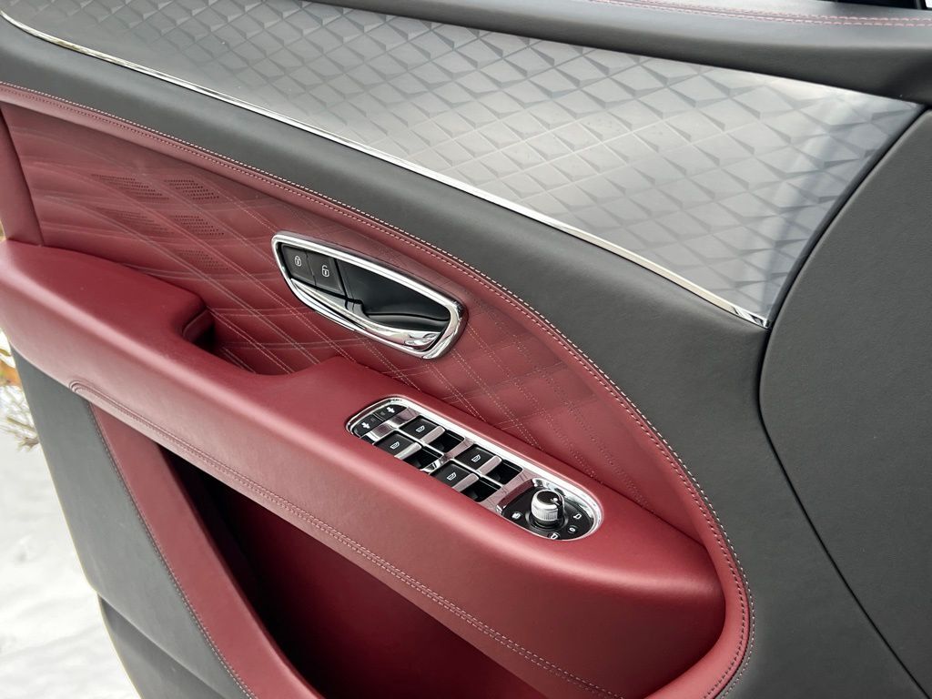 2023 Bentley Bentayga EWB Azure Indianapolis IN