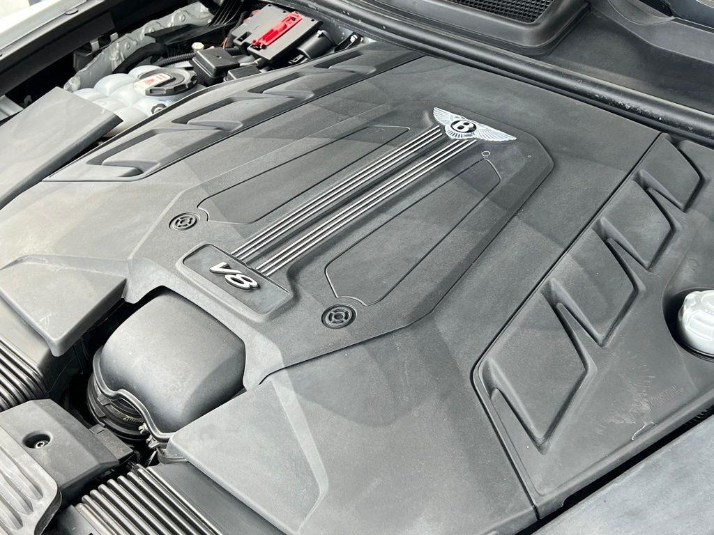 2023 Bentley Bentayga EWB Azure Indianapolis IN