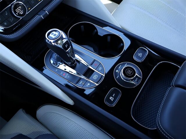 2023 Bentley Bentayga EWB Azure Oshkosh WI