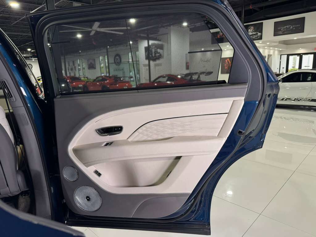 2023 Bentley Bentayga EWB Azure Windsor Blue paint, 360 degree camera system, Naim audio system AND MUCH MORE!!! Fort Lauderdale FL
