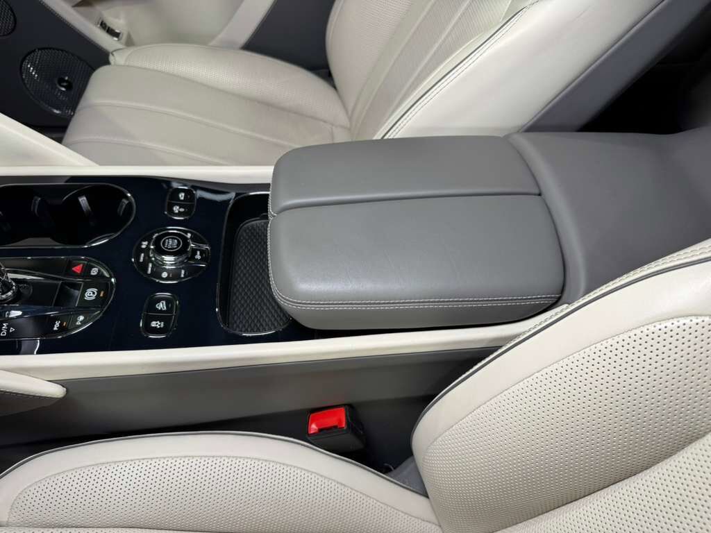2023 Bentley Bentayga EWB Azure Windsor Blue paint, 360 degree camera system, Naim audio system AND MUCH MORE!!! Fort Lauderdale FL