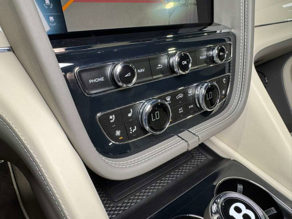 2023 Bentley Bentayga EWB Azure Windsor Blue paint, 360 degree camera system, Naim audio system AND MUCH MORE!!! Fort Lauderdale FL
