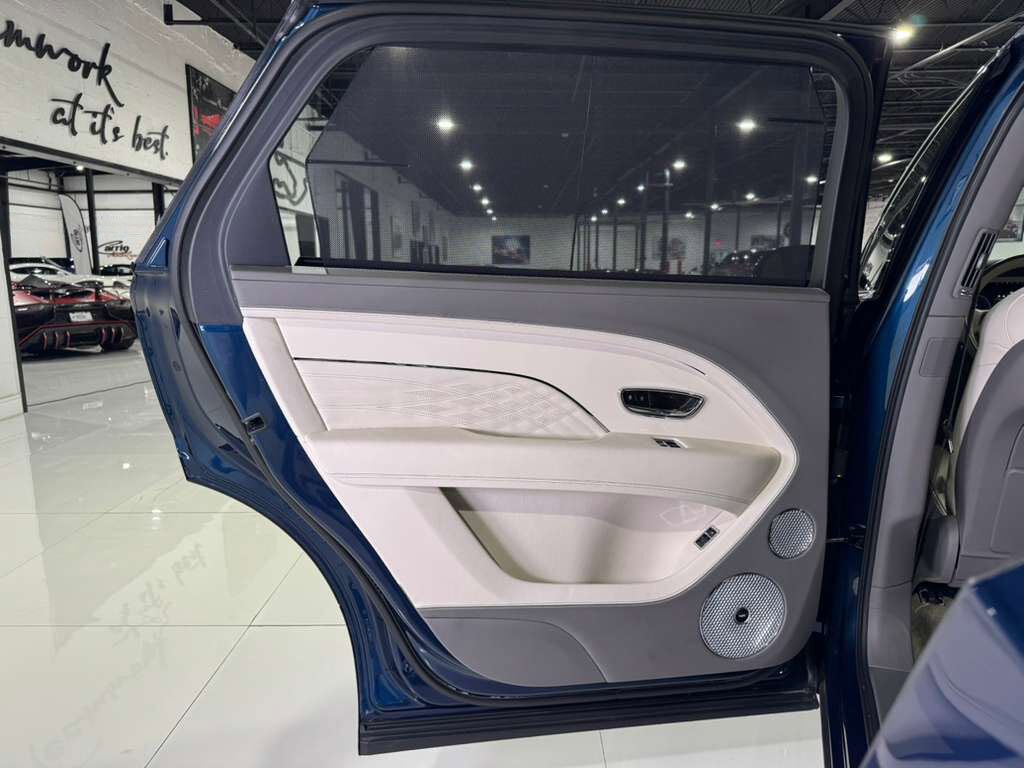 2023 Bentley Bentayga EWB Azure Windsor Blue paint, 360 degree camera system, Naim audio system AND MUCH MORE!!! Fort Lauderdale FL