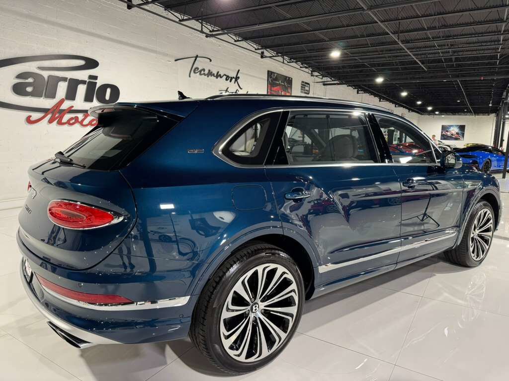 2023 Bentley Bentayga EWB Azure Windsor Blue paint, 360 degree camera system, Naim audio system AND MUCH MORE!!! Fort Lauderdale FL