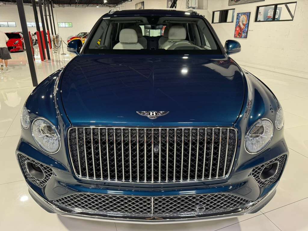 2023 Bentley Bentayga EWB Azure Windsor Blue paint, 360 degree camera system, Naim audio system AND MUCH MORE!!! Fort Lauderdale FL