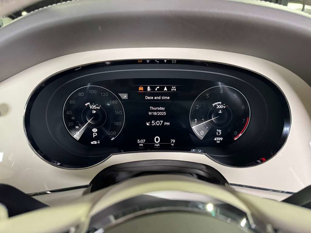 2023 Bentley Bentayga EWB Azure Windsor Blue paint, 360 degree camera system, Naim audio system AND MUCH MORE!!! Fort Lauderdale FL