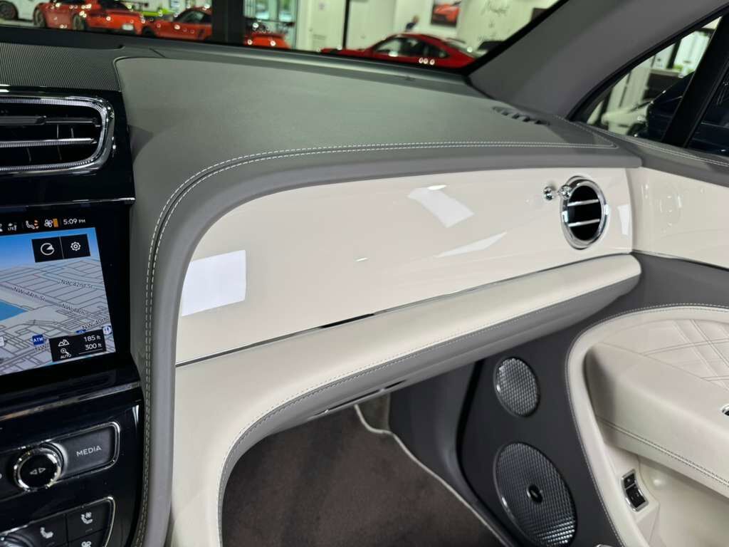 2023 Bentley Bentayga EWB Azure Windsor Blue paint, 360 degree camera system, Naim audio system AND MUCH MORE!!! Fort Lauderdale FL