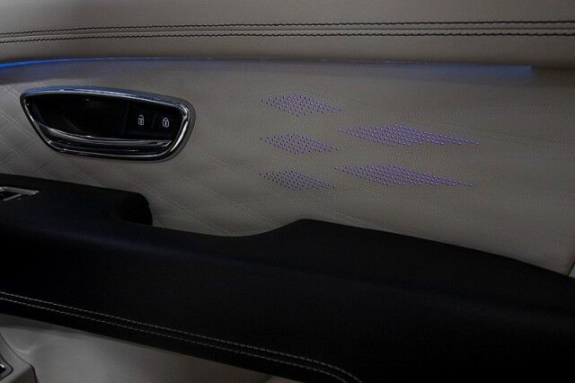 2023 Bentley Bentayga EWB Bentayga EWB Azure ($277,000 MSRP) *1-OWNER* San Diego CA