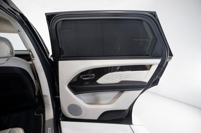 2023 Bentley Bentayga EWB Bentayga EWB Azure ($277,000 MSRP) *1-OWNER* San Diego CA