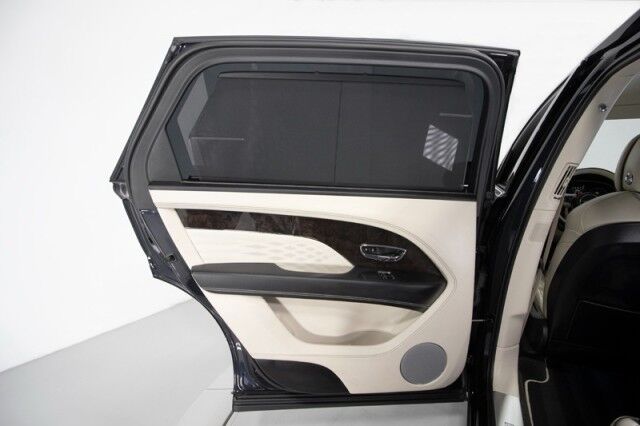 2023 Bentley Bentayga EWB Bentayga EWB Azure ($277,000 MSRP) *1-OWNER* San Diego CA