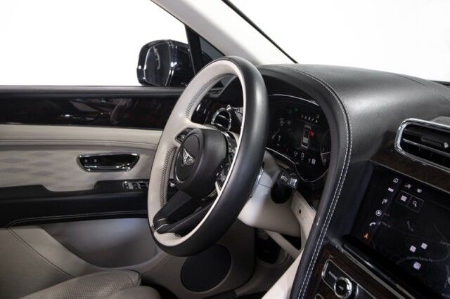 2023 Bentley Bentayga EWB Bentayga EWB Azure ($277,000 MSRP) *1-OWNER* San Diego CA