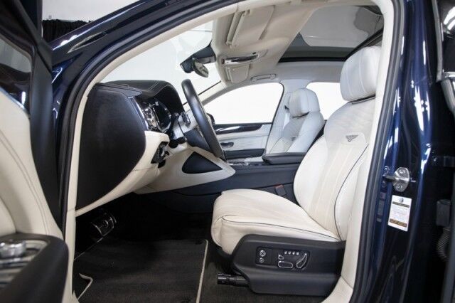 2023 Bentley Bentayga EWB Bentayga EWB Azure ($277,000 MSRP) *1-OWNER* San Diego CA