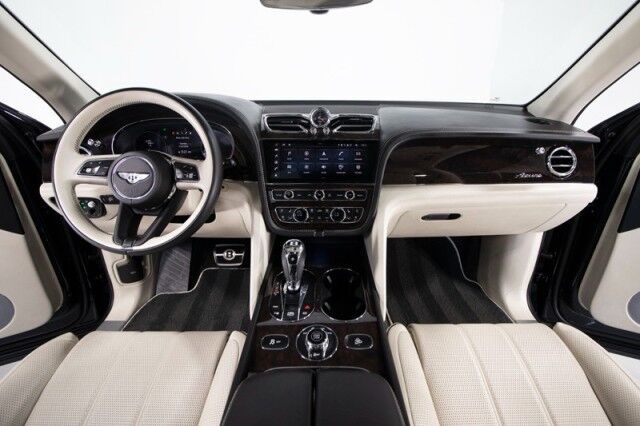2023 Bentley Bentayga EWB Bentayga EWB Azure ($277,000 MSRP) *1-OWNER* San Diego CA