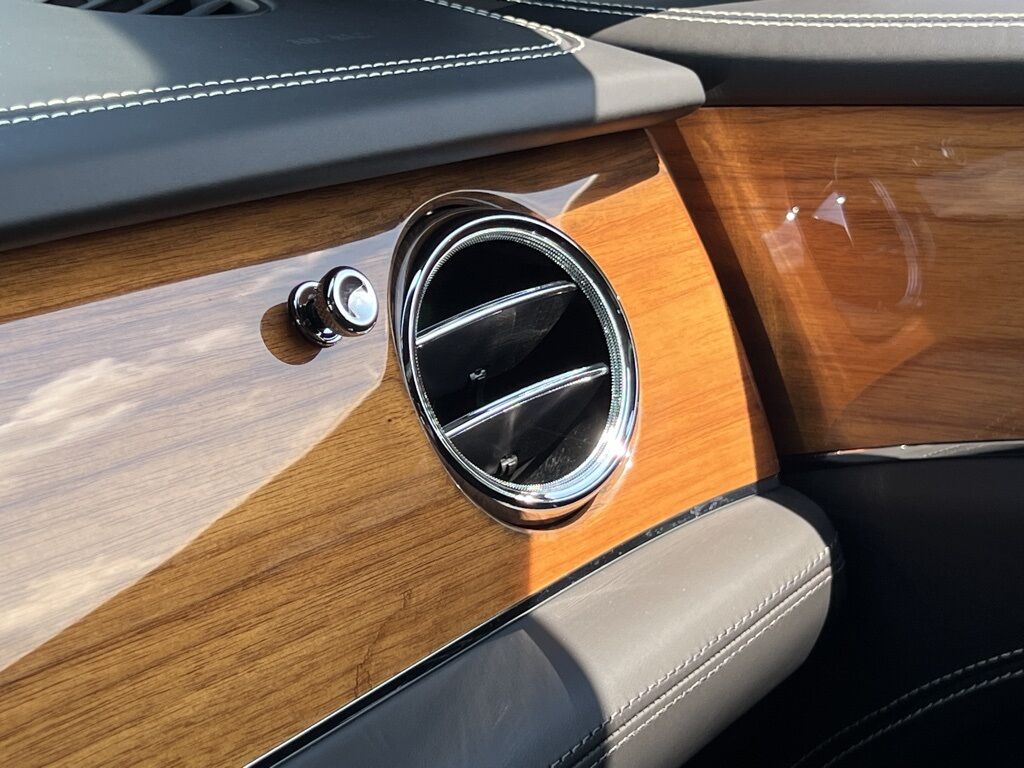 2023 Bentley Bentayga EWB V8 Indianapolis IN