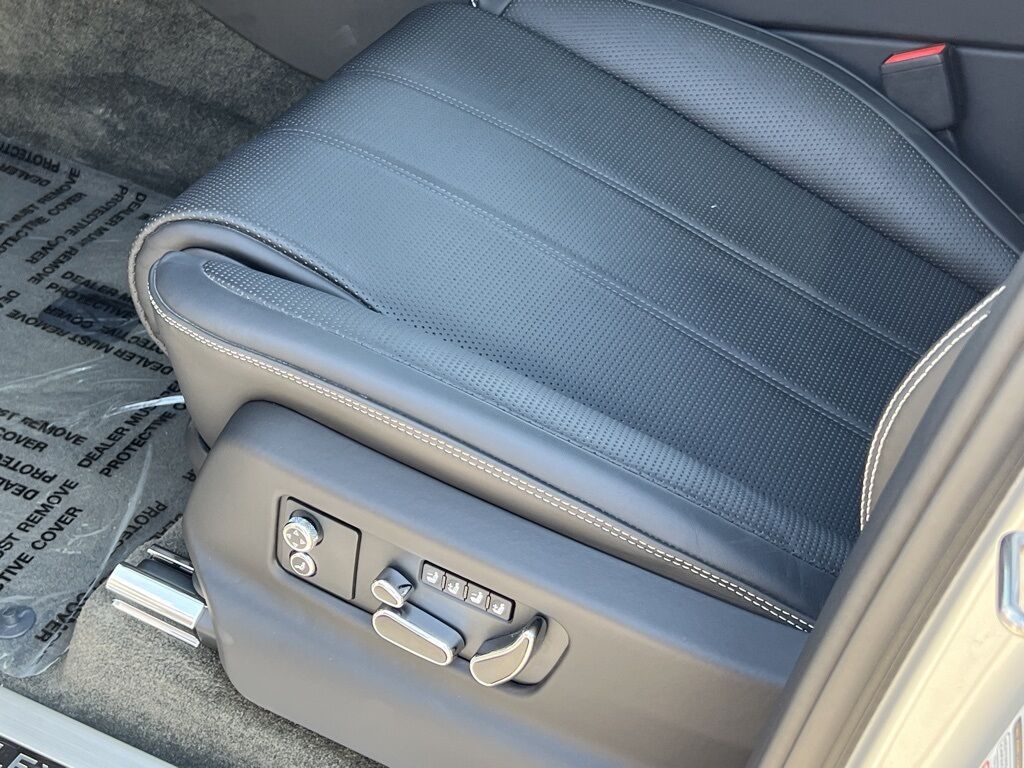 2023 Bentley Bentayga EWB V8 Indianapolis IN