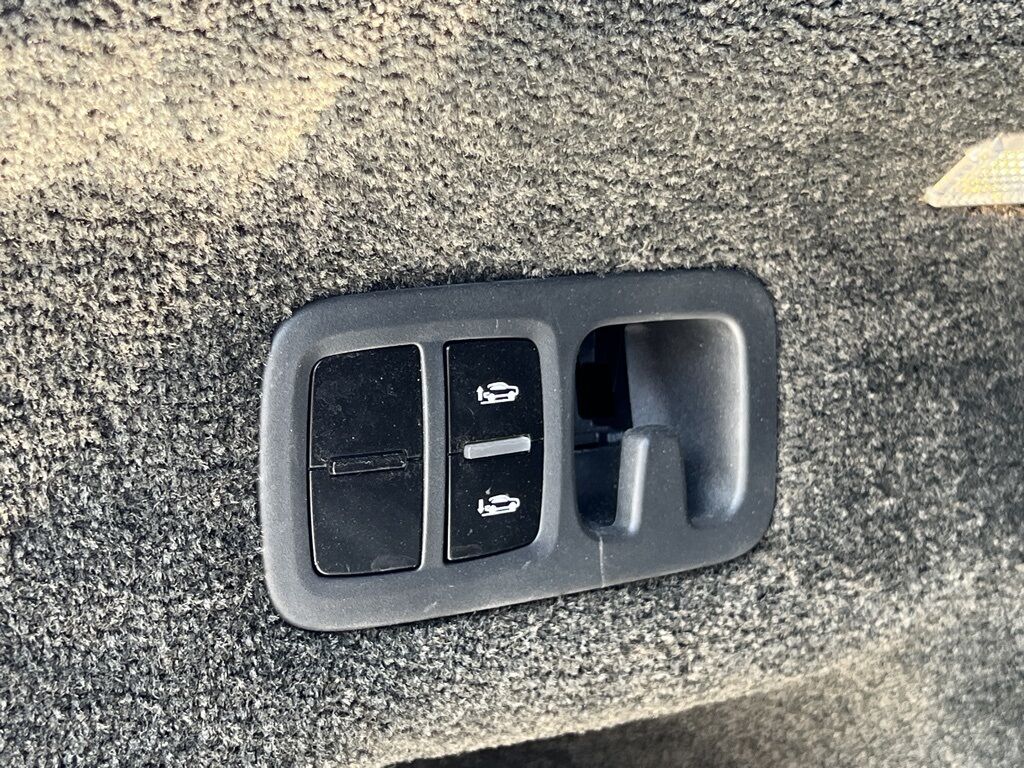 2023 Bentley Bentayga EWB V8 Indianapolis IN