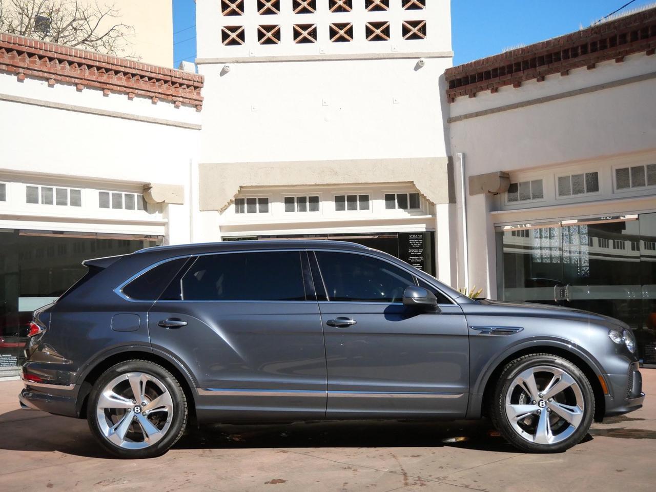 2023 Bentley Bentayga EWB V8 V8 Lawrence KS