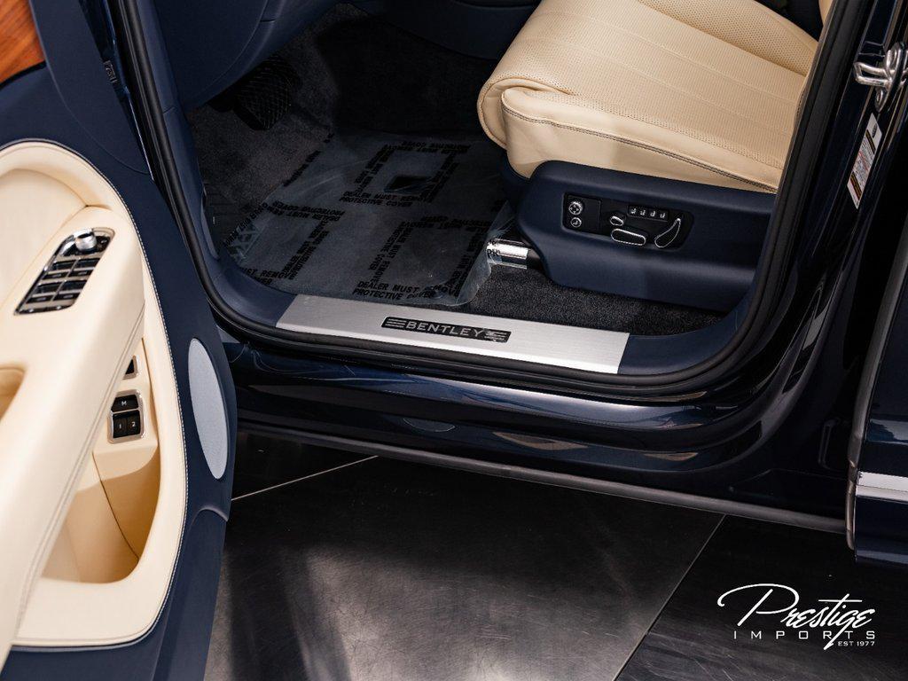 2023 Bentley Bentayga Ewb V8 AWD North Miami Beach FL