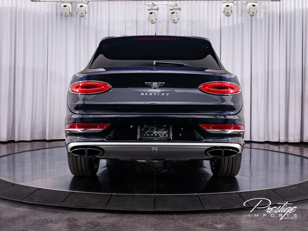 2023 Bentley Bentayga Ewb V8 AWD North Miami Beach FL