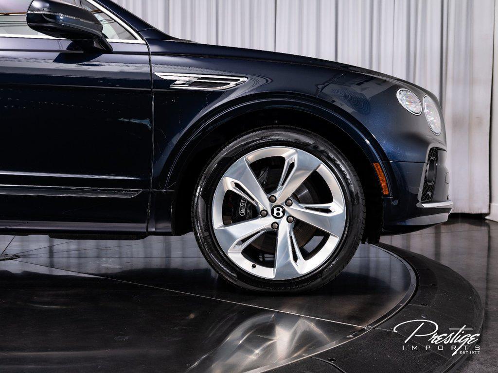 2023 Bentley Bentayga Ewb V8 AWD North Miami Beach FL