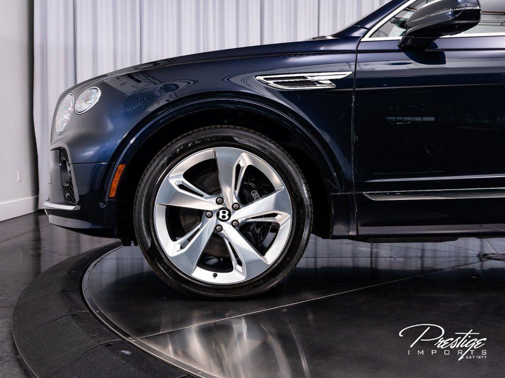 2023 Bentley Bentayga Ewb V8 AWD North Miami Beach FL