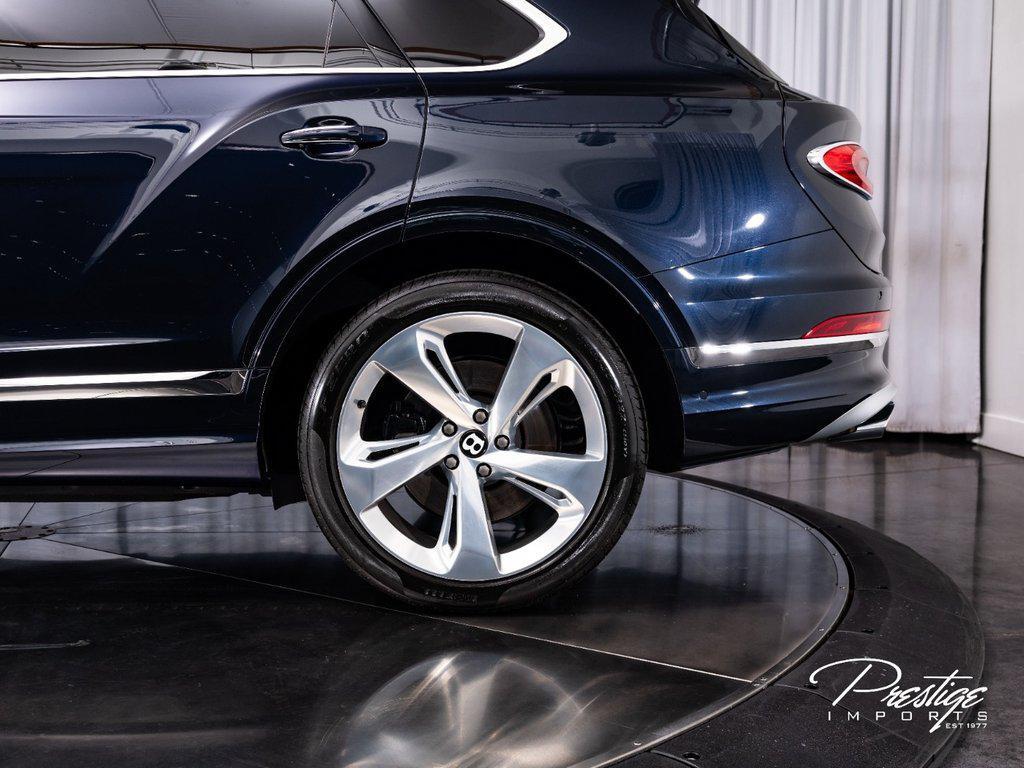 2023 Bentley Bentayga Ewb V8 AWD North Miami Beach FL