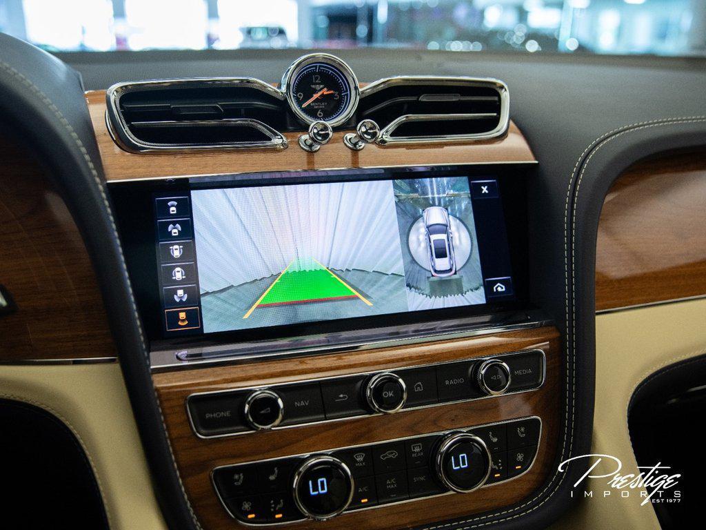 2023 Bentley Bentayga Ewb V8 AWD North Miami Beach FL