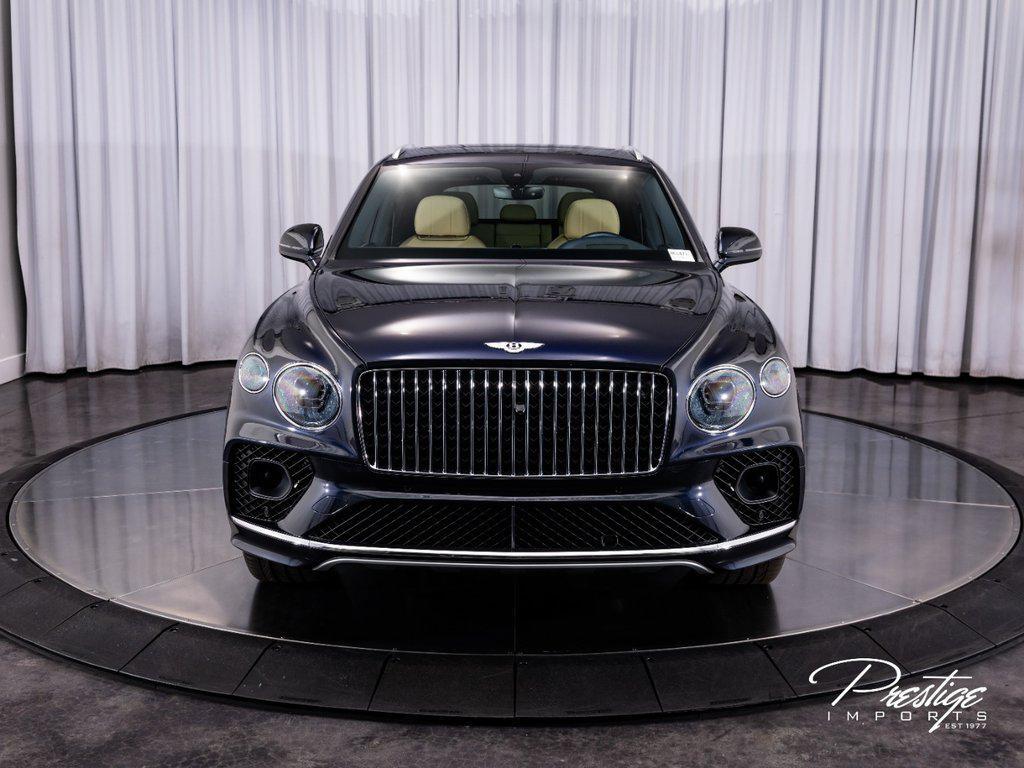 2023 Bentley Bentayga Extended Wheel Base V8
