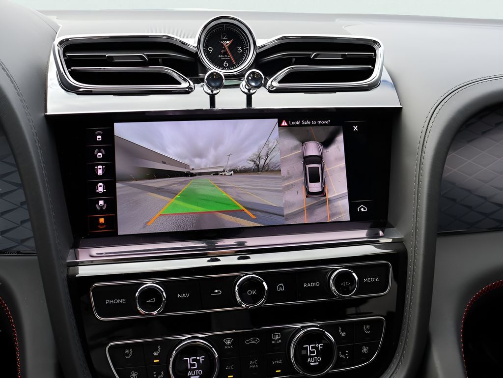 2023 Bentley Bentayga Hybrid V6 San Clemente CA