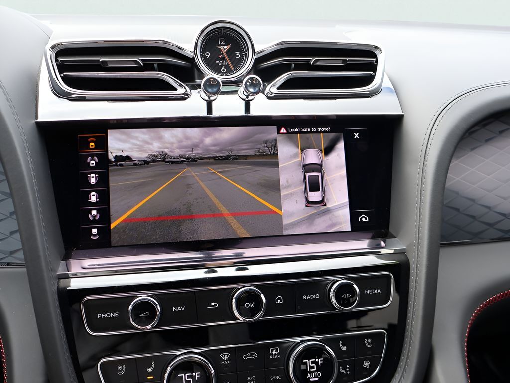 2023 Bentley Bentayga Hybrid V6 San Clemente CA