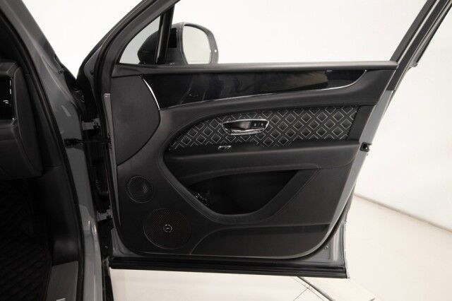 2023 Bentley Bentayga Speed Edition 12 ($340,000 MSRP) *ONLY 4900 MILES* *BENTLEY CARBON FIBER BODYKIT* *FULL PPF* *CAMBRIAN GREY* San Diego CA