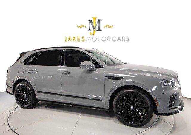 2023 Bentley Bentayga Speed Edition 12 ($340,000 MSRP) *ONLY 4900 MILES* *BENTLEY CARBON FIBER BODYKIT* *FULL PPF* *CAMBRIAN GREY* San Diego CA