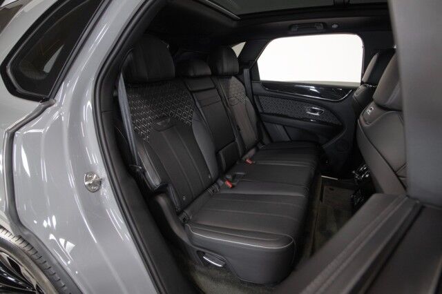 2023 Bentley Bentayga Speed Edition 12 ($340,000 MSRP) *ONLY 4900 MILES* *BENTLEY CARBON FIBER BODYKIT* *FULL PPF* *CAMBRIAN GREY* San Diego CA