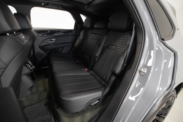 2023 Bentley Bentayga Speed Edition 12 ($340,000 MSRP) *ONLY 4900 MILES* *BENTLEY CARBON FIBER BODYKIT* *FULL PPF* *CAMBRIAN GREY* San Diego CA