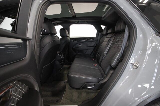 2023 Bentley Bentayga Speed Edition 12 ($340,000 MSRP) *ONLY 4900 MILES* *BENTLEY CARBON FIBER BODYKIT* *FULL PPF* *CAMBRIAN GREY* San Diego CA