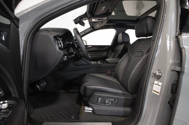 2023 Bentley Bentayga Speed Edition 12 ($340,000 MSRP) *ONLY 4900 MILES* *BENTLEY CARBON FIBER BODYKIT* *FULL PPF* *CAMBRIAN GREY* San Diego CA