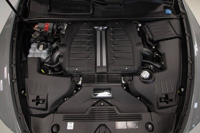 2023 Bentley Bentayga Speed Edition 12 ($340,000 MSRP) *ONLY 4900 MILES* *BENTLEY CARBON FIBER BODYKIT* *FULL PPF* *CAMBRIAN GREY* San Diego CA