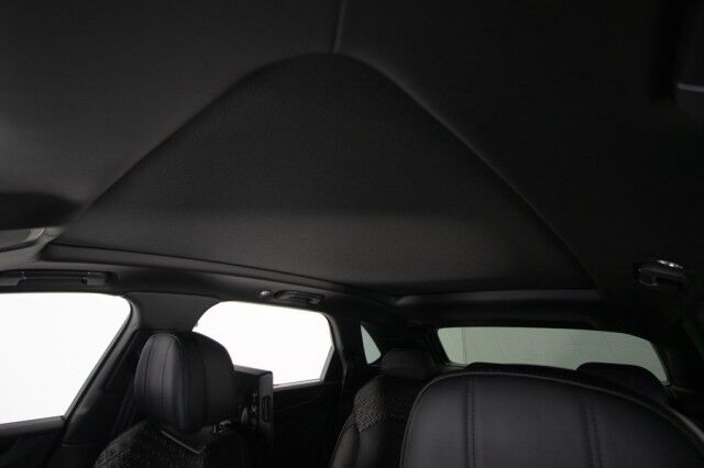 2023 Bentley Bentayga Speed Edition 12 ($370,190 MSRP!!!) *FACTORY SATIN PAINT* *BENTLEY CARBON FIBER BODYKIT* *23 INCH VOSSEN WHEELS* *REAR TV's* San Diego CA