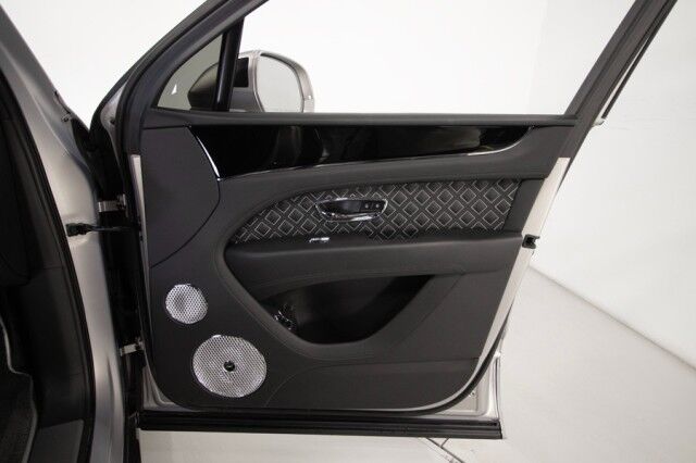 2023 Bentley Bentayga Speed Edition 12 ($370,190 MSRP!!!) *FACTORY SATIN PAINT* *BENTLEY CARBON FIBER BODYKIT* *23 INCH VOSSEN WHEELS* *REAR TV's* San Diego CA