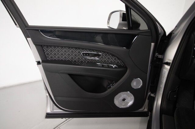 2023 Bentley Bentayga Speed Edition 12 ($370,190 MSRP!!!) *FACTORY SATIN PAINT* *BENTLEY CARBON FIBER BODYKIT* *23 INCH VOSSEN WHEELS* *REAR TV's* San Diego CA