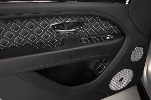 2023 Bentley Bentayga Speed Edition 12 ($370,190 MSRP!!!) *FACTORY SATIN PAINT* *BENTLEY CARBON FIBER BODYKIT* *23 INCH VOSSEN WHEELS* *REAR TV's* San Diego CA