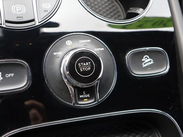 2023 Bentley Bentayga V6 Oshkosh WI