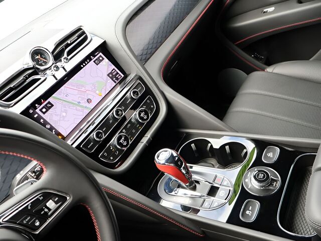 2023 Bentley Bentayga V6 Oshkosh WI