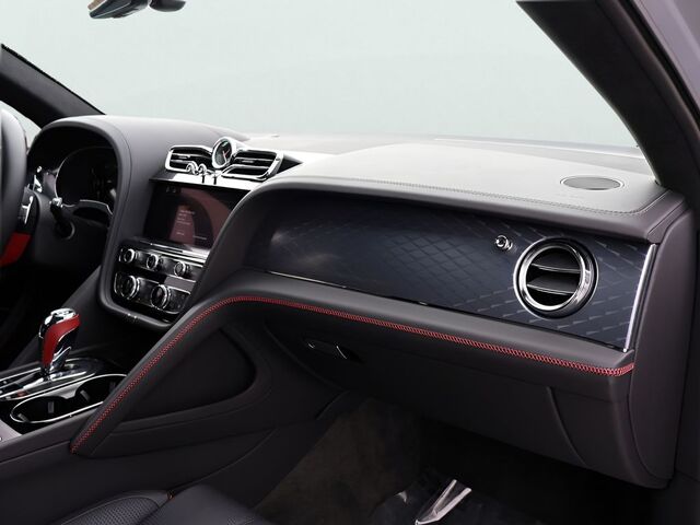 2023 Bentley Bentayga V6 Oshkosh WI