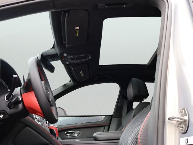 2023 Bentley Bentayga V6 Oshkosh WI