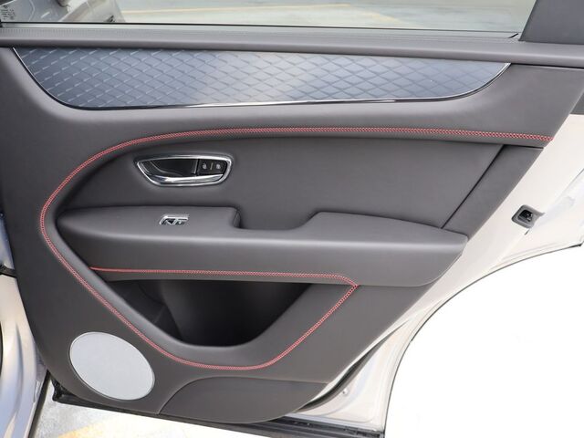 2023 Bentley Bentayga V6 Oshkosh WI