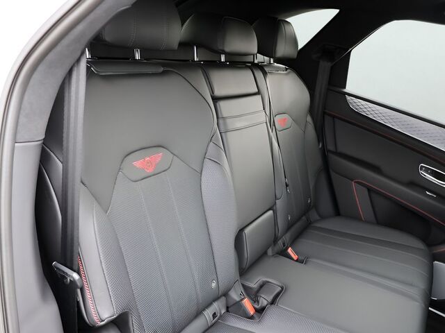 2023 Bentley Bentayga V6 Oshkosh WI